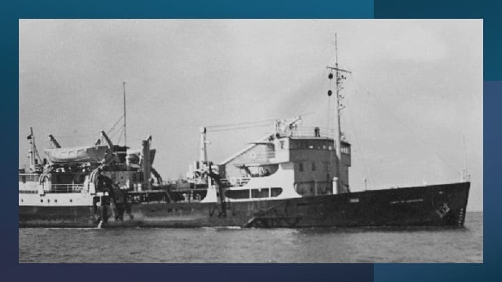 Black and white photo of a ship.